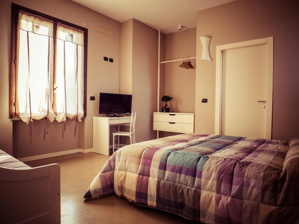 B&B Aurora Bergamo Pokoj fotografie